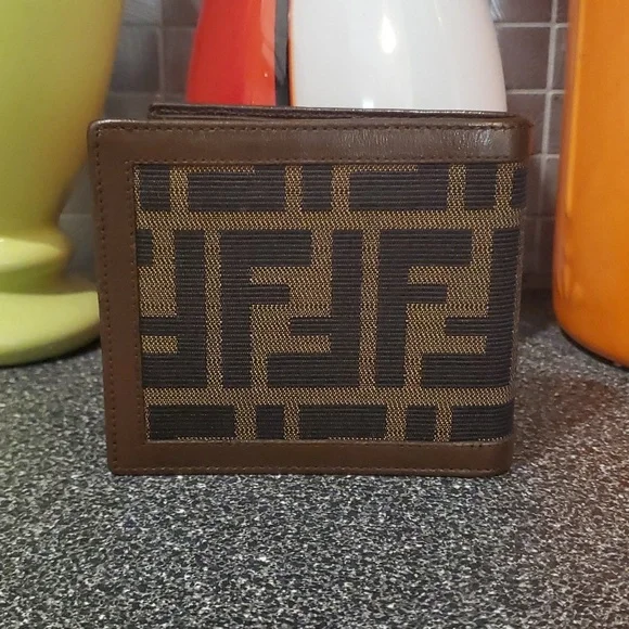 Fendi Mens Wallet - Picture 3 of 12